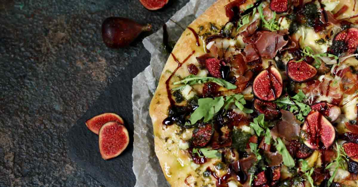 pizza with figs